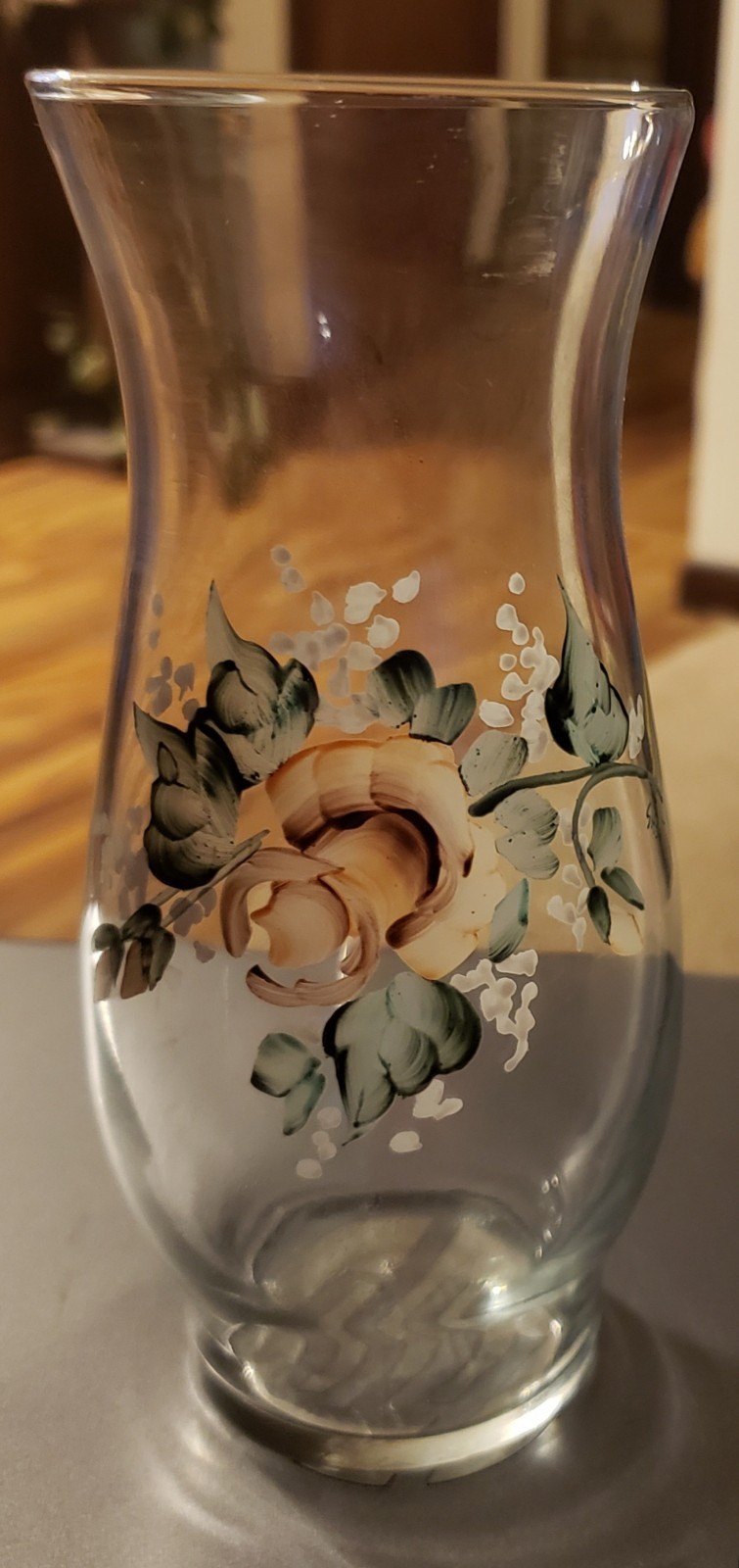 LOVELY CLEAR GLASS VASE WITH HAND PAINTED ROSE 6.5” TALL
