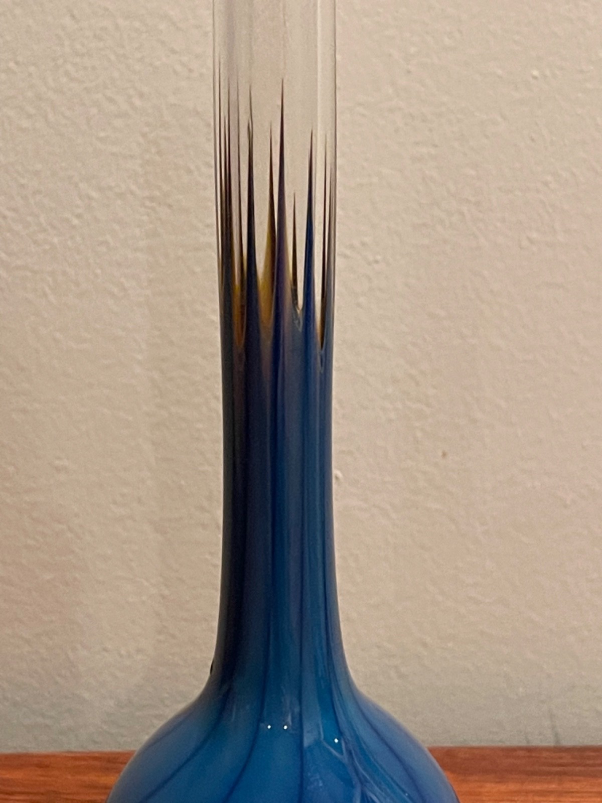 Vintage Signed 1988 Black Sheep Glass Studio Blue Bud Vase 8” Inch
