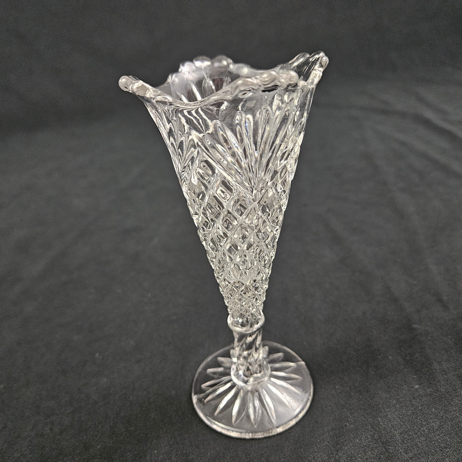Vintage Bud Flower Vase Glass Pineapple Fan Holbrook Propagator US Glass Co