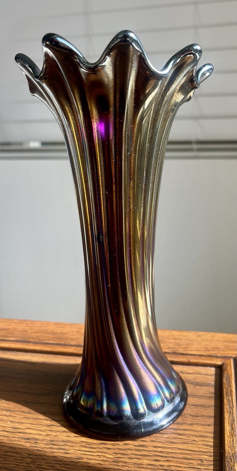Unmarked Iridescent Ribbed Glass Vase, Ruffled Rim, Purple/Blue/Gold