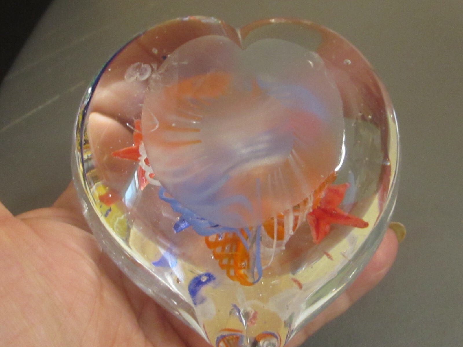 Glass Art Heart Shaped Paperweight Americana Patriot Stars & Stripes