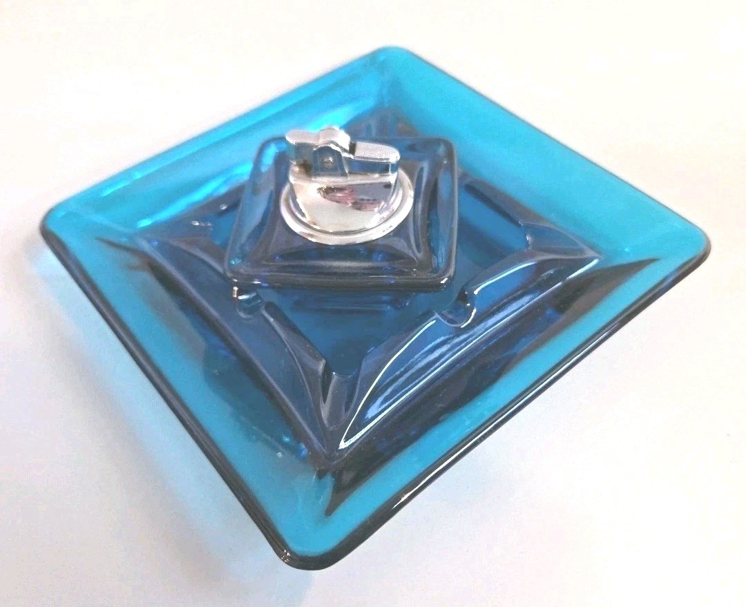 Viking Glass Bluenique Epic Square Nesting Ashtray & Four Star Lighter Set #6625