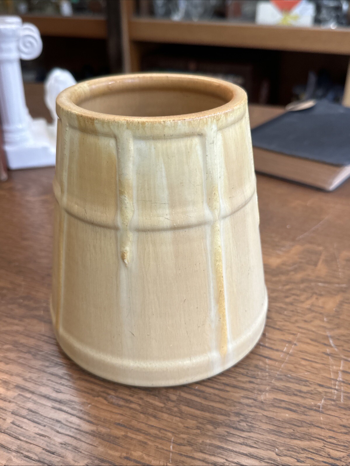 Ephraim Pottery #914 Bungalow Rose Vase Kevin Hicks 2003 Retired Pattern