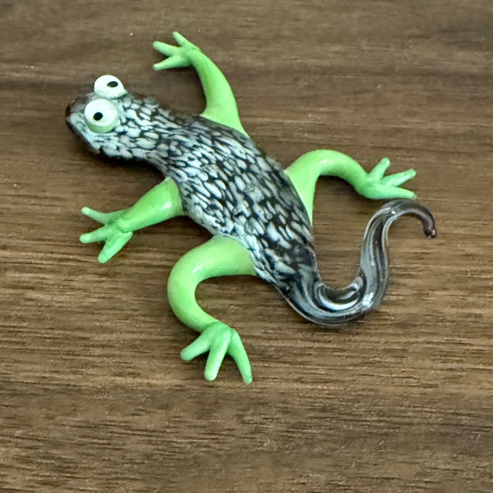 Pier 1 Blown Art Glass Nelson The Gecko Figurine in Original Box Vintage