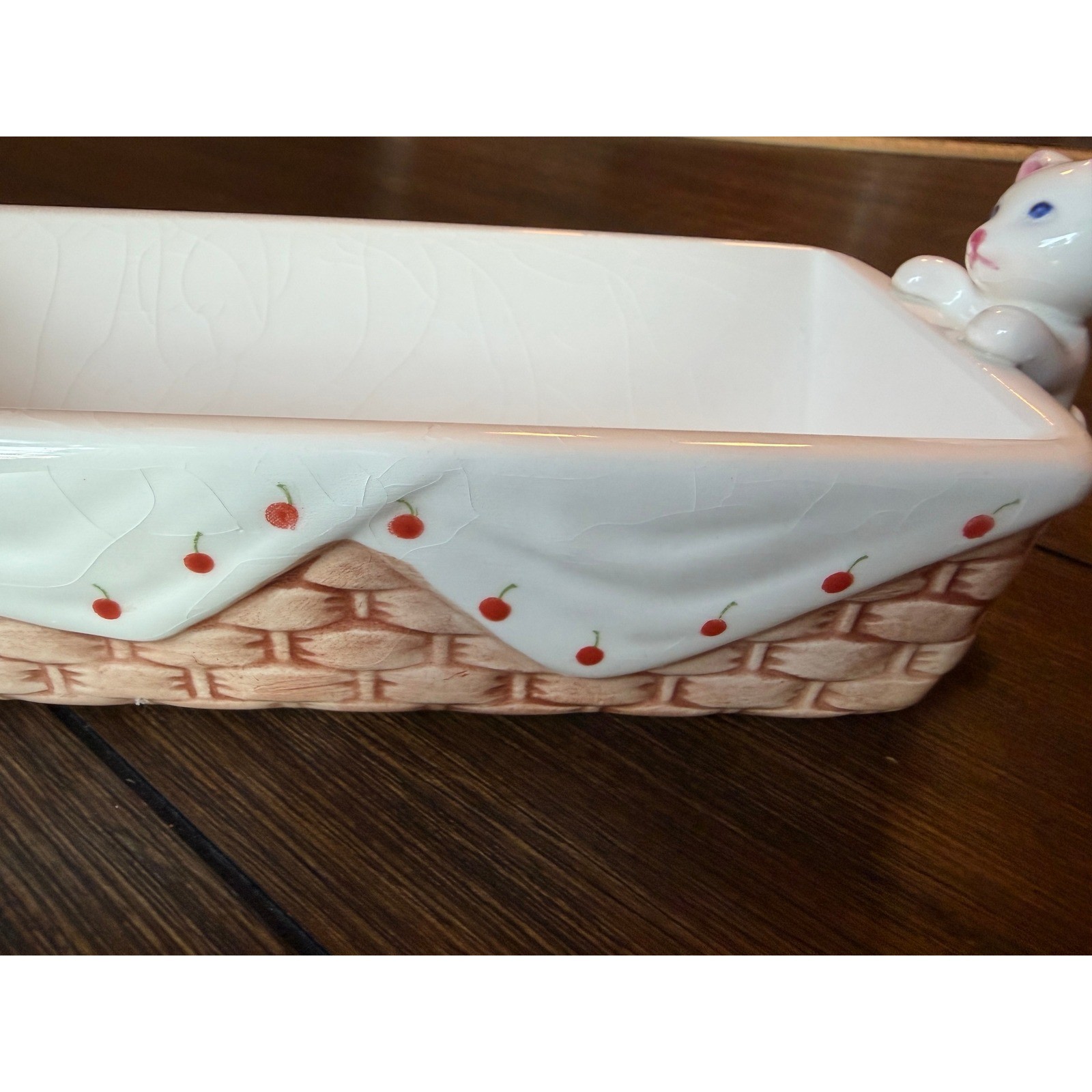 Vintage Ceramic Kitten Cat Basket Planter Cherry Trinket Dish Rectangular White