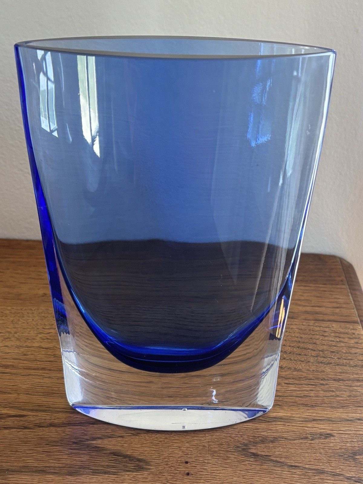 VNTG Lindshammar Sweden Gunnar Ander Midcentury Modern Blue And Clear Glass Vase