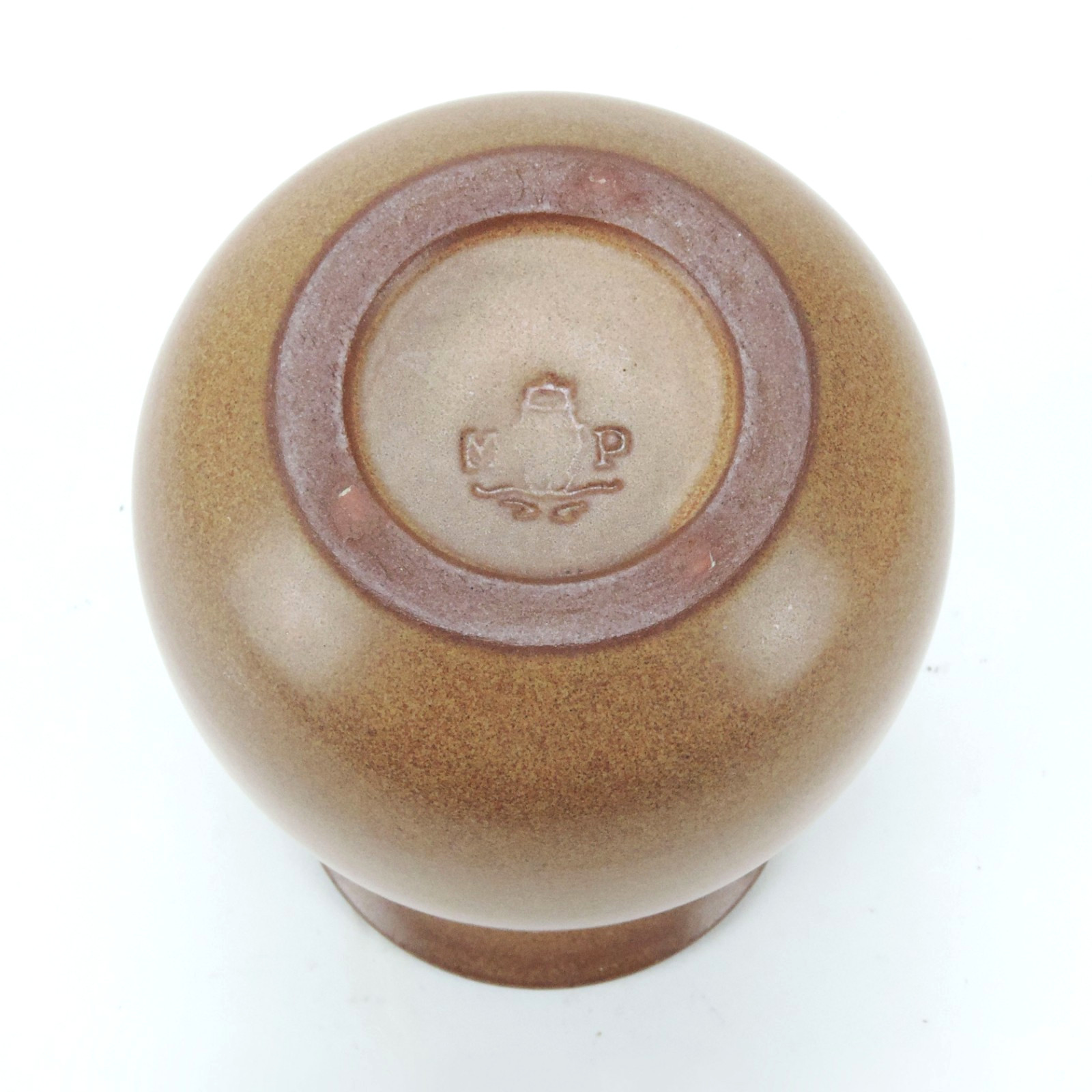 Marblehead Pottery matte brown undecorated 5 1/8″ baluster vase arts & crafts