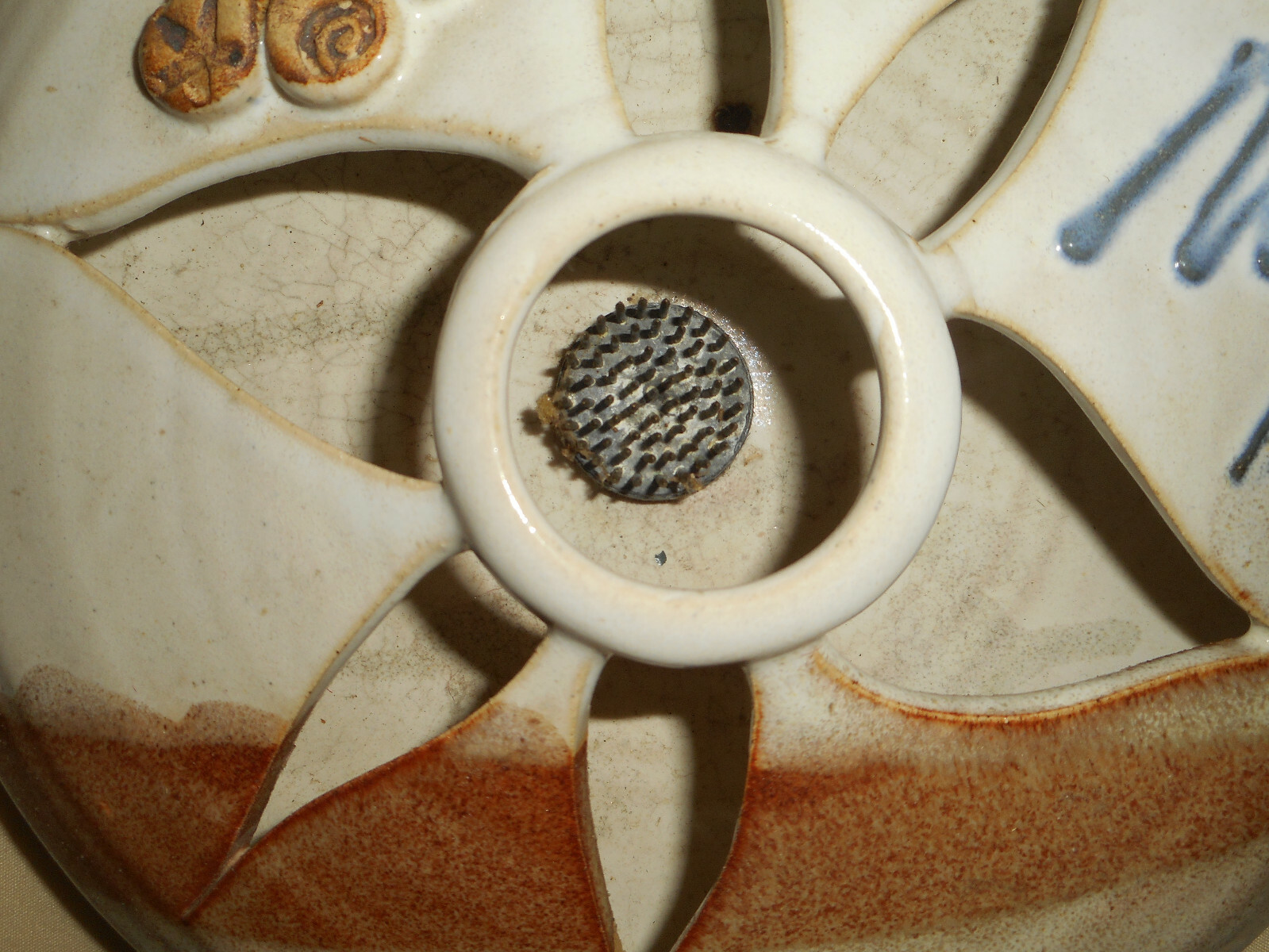 Vintage Flower Frog Artist Signed Studio Pottery 9″ STARFISH FLOWER PETALS