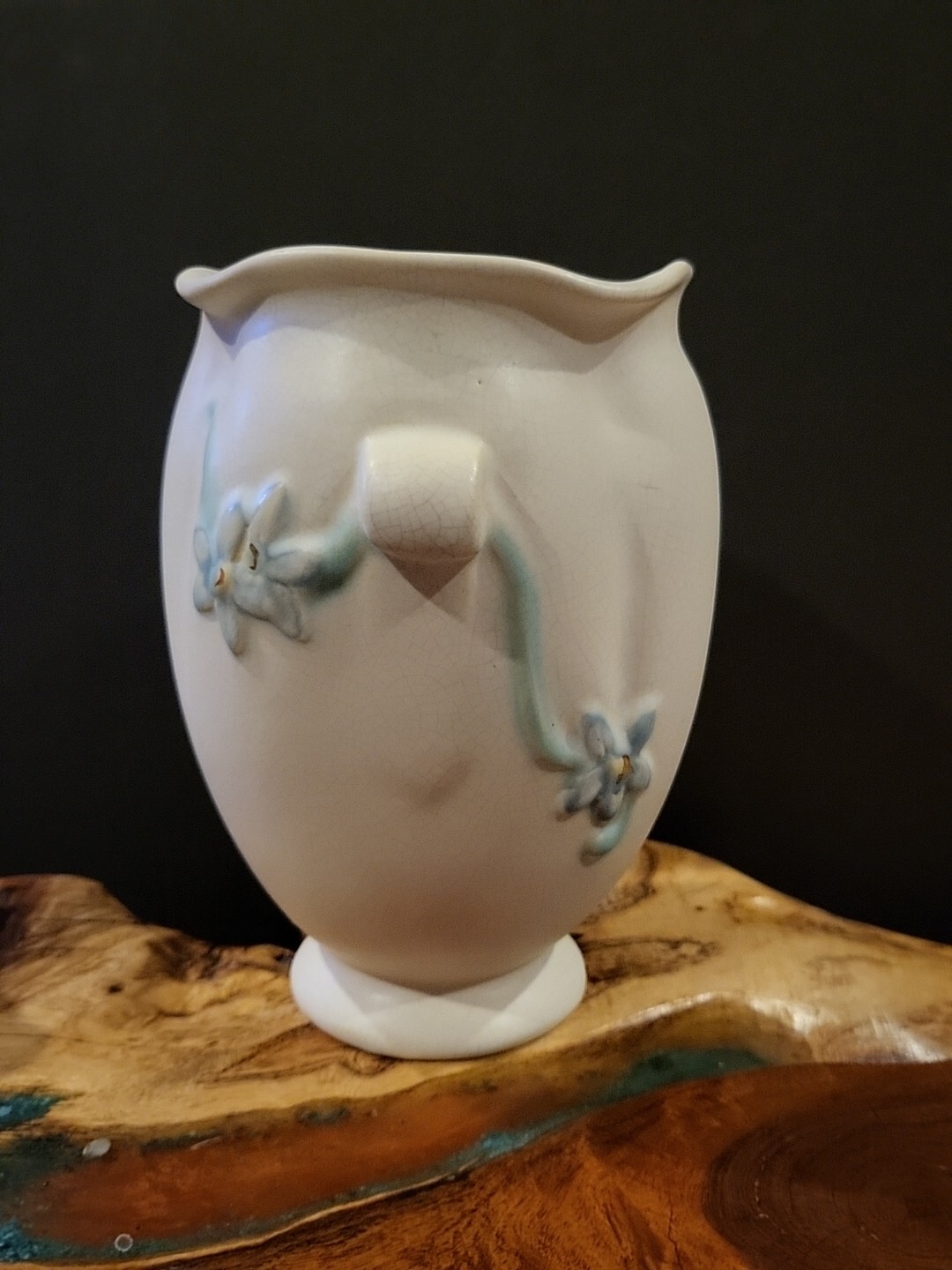 Vintage Weller Art Pottery Bouquet Cream & Robins Egg Blue Floral Vase 8″ B-011
