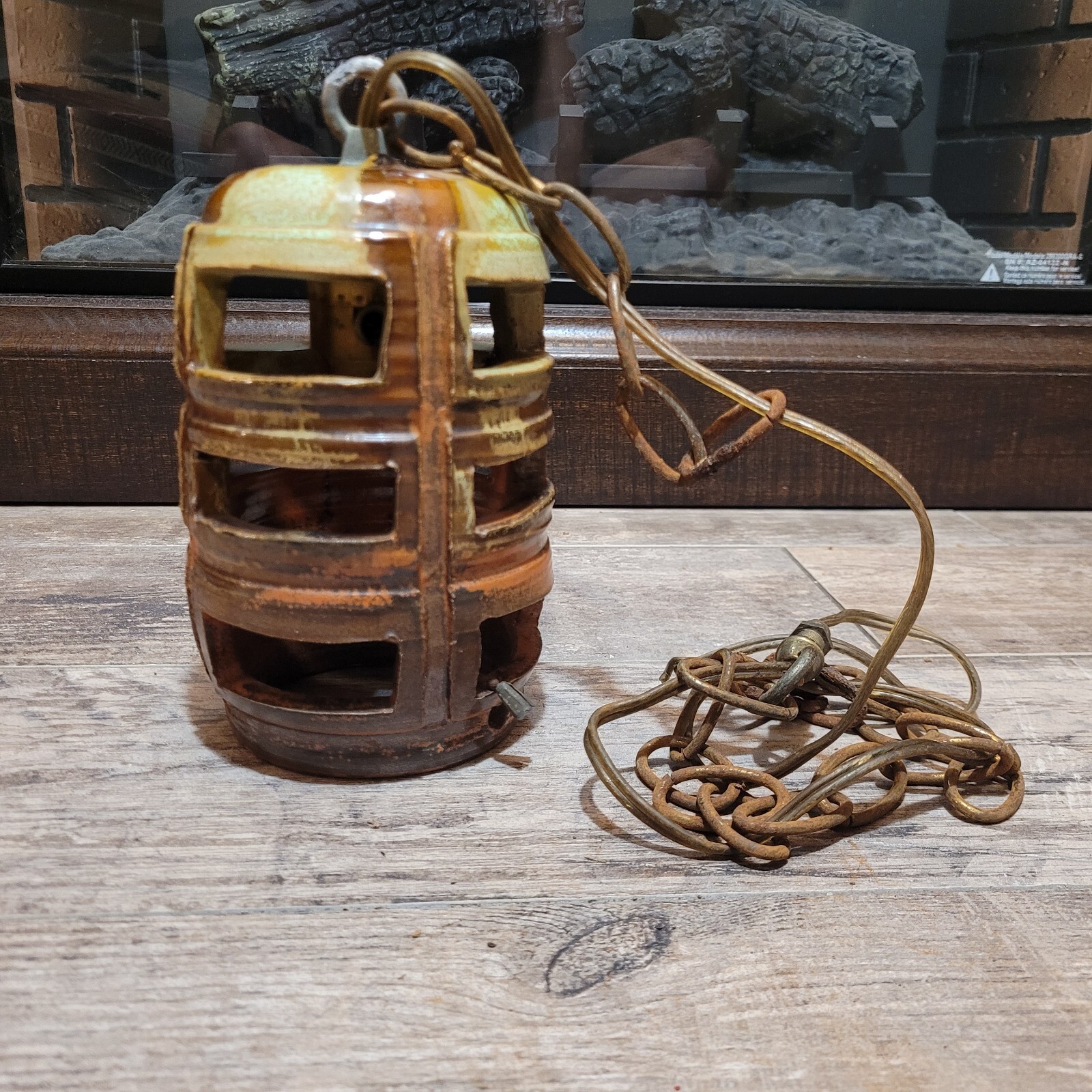 Merritt Island Pottery Hanging Lamp 6.5 Inch Tall 3.25 Inch Diameter Vintage