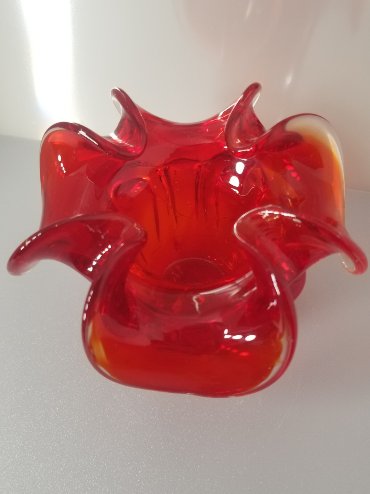 Art Glass * Pedestal Flower Tall Ashtray/Bowl Red * Cased glassroom * 4″ 070