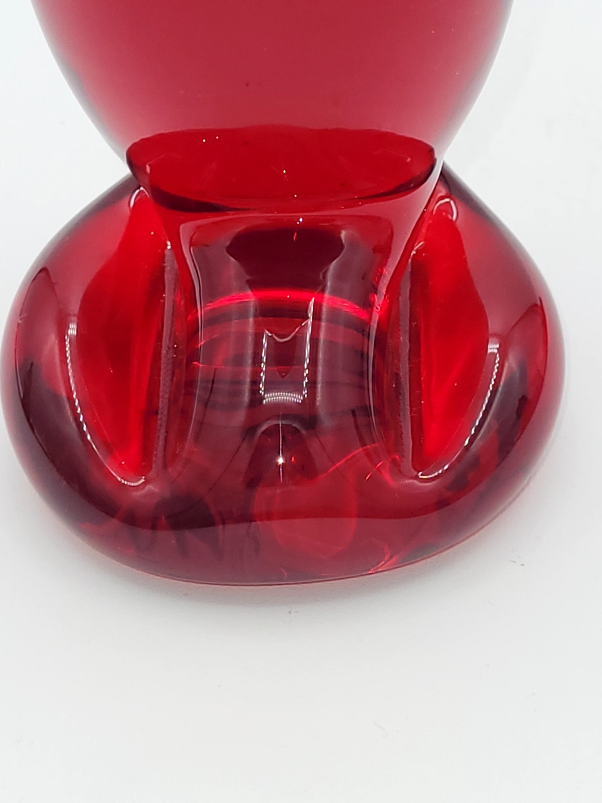 Viking Rainbow Glass Company Royal Ruby Red Hand Blown Glass Cat 6.75 Figurine