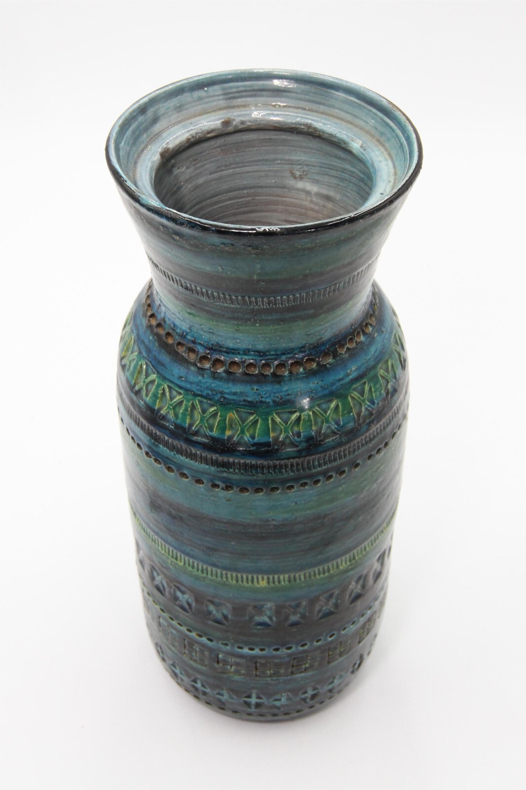Raymor Blue with Green Vase