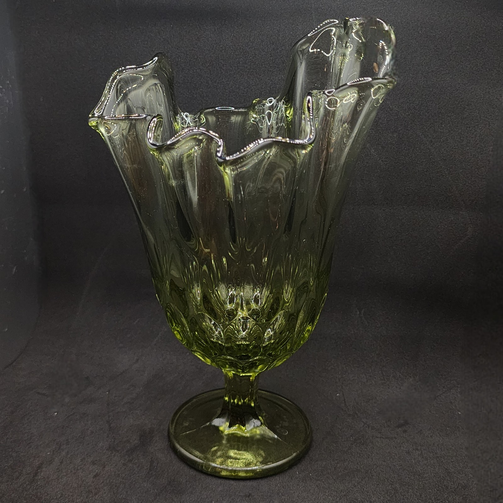 Vtg Fenton Colonial/Avacado Green Sung Handkerchief Glass Vase, Celery, Pedestal