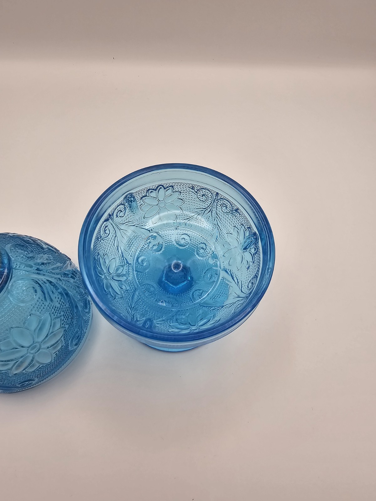Indiana Glass Tiara fairy lamp in the Horizon Blue color-UV Reactive-See pics
