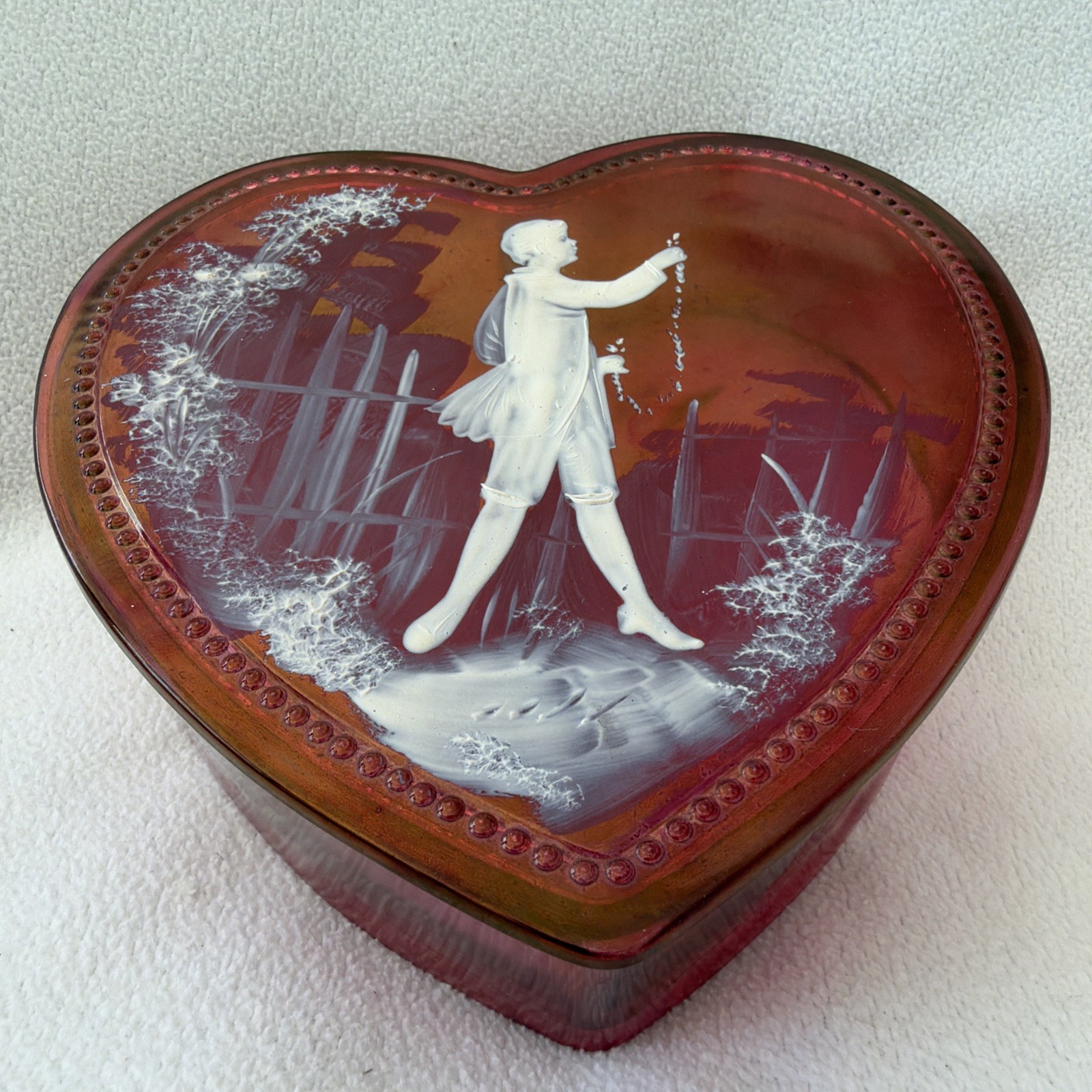 Vintage Mary Gregory Cranberry Heart Shaped Glass Trinket Box Candy Dish 7”