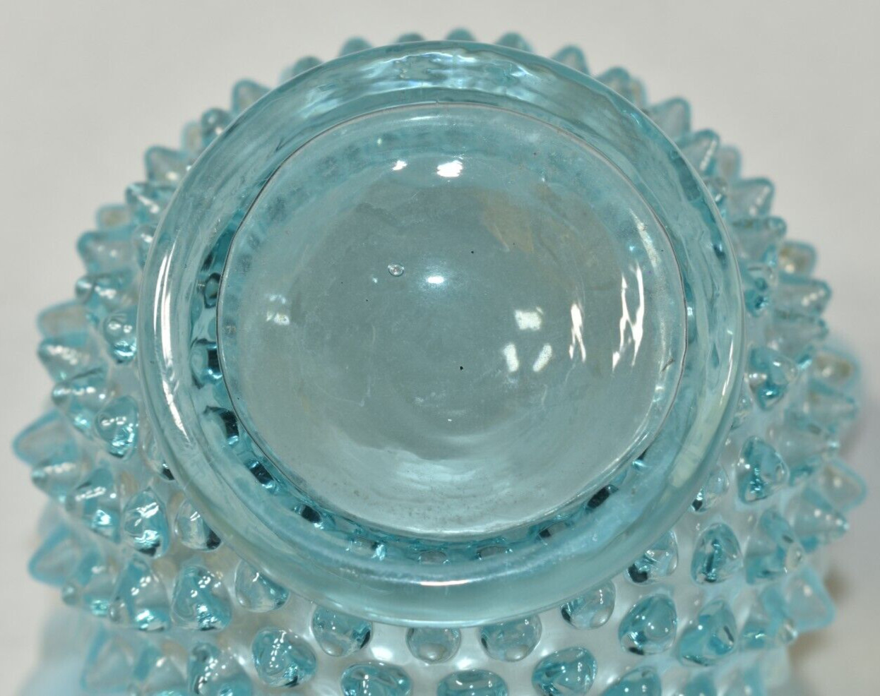 Vtg Fenton Aqua Turquoise Blue Opalescent Hobnail Ruffled Art Glass Vase 4.5″