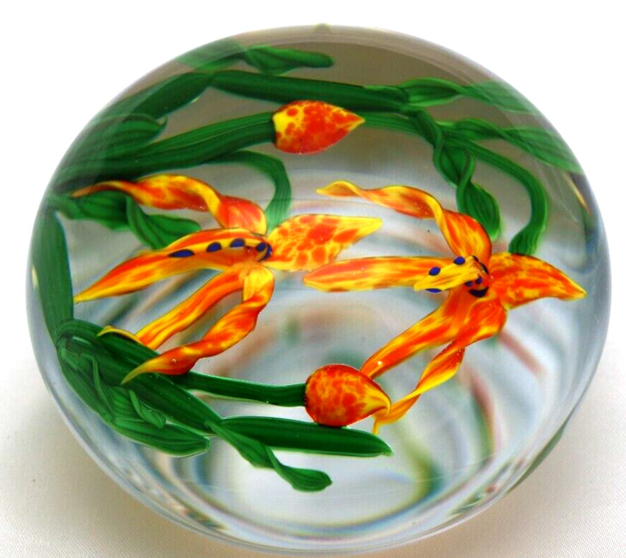Lg VIBRANT Ken ROSENFELD Orange Cattleya ORCHID Tropical Art Glass PAPERWEIGHT