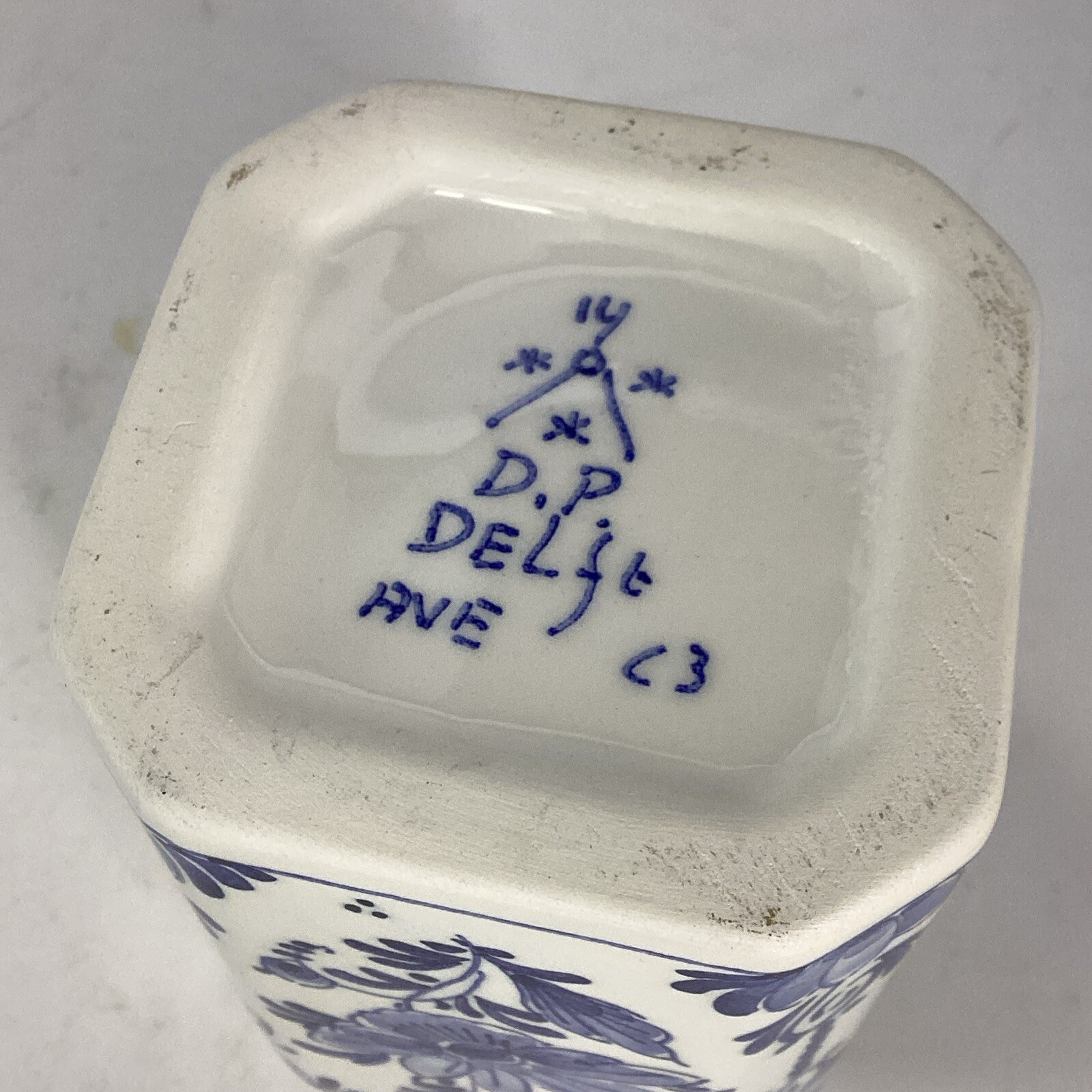 D.P Delft Blue Floral Hand Painted & Signed Mini Jar Missing Lid Holland 5”