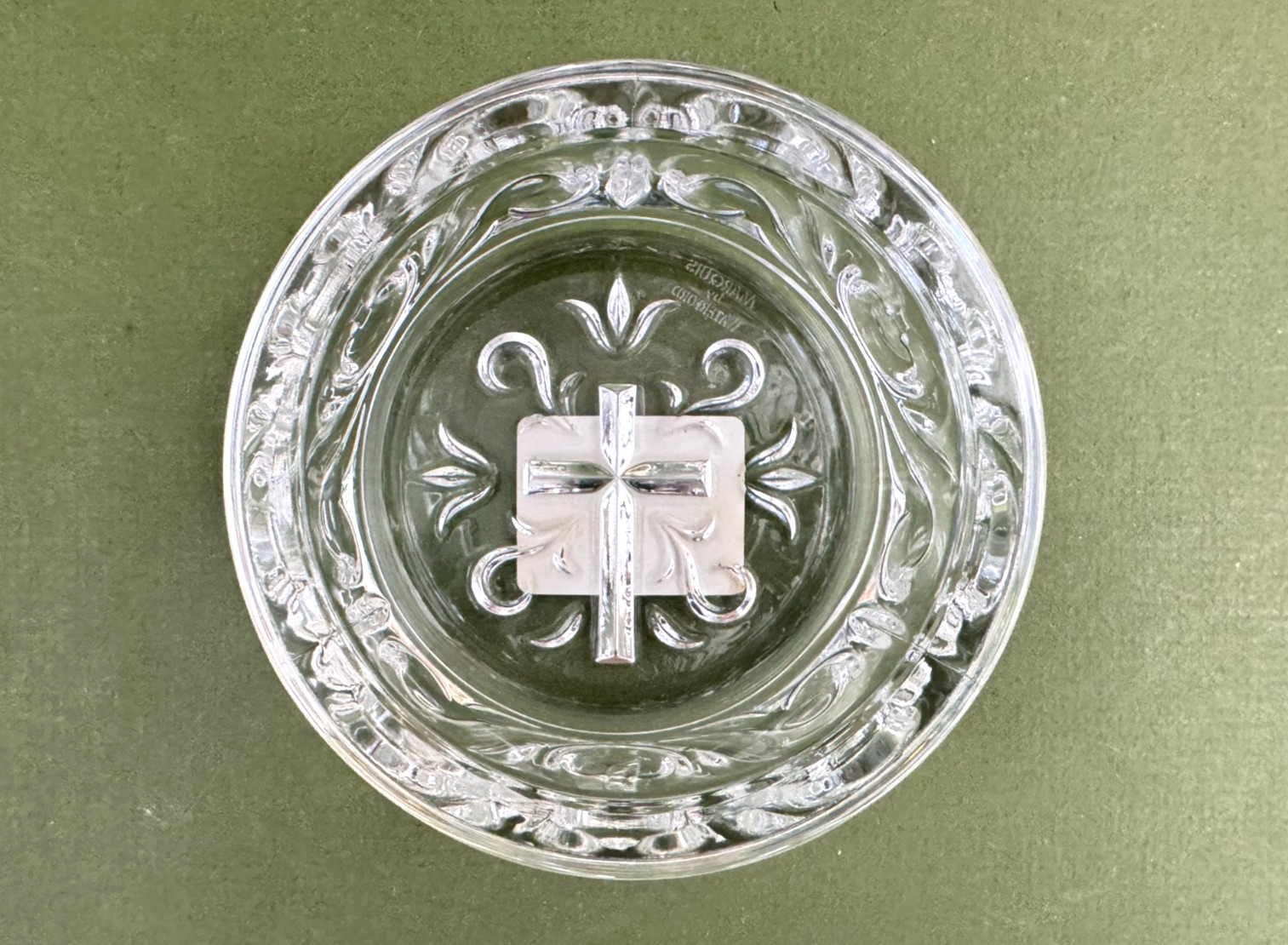 Marquis by Waterford Lead Crystal Cross Covered Box Keepsake Box w Lid Czech 9”