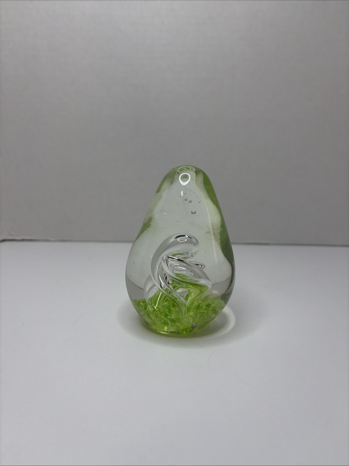 Vintage Swirl Controlled Bubbles Hand Blown Glass Egg-Shaped Paperweight Art