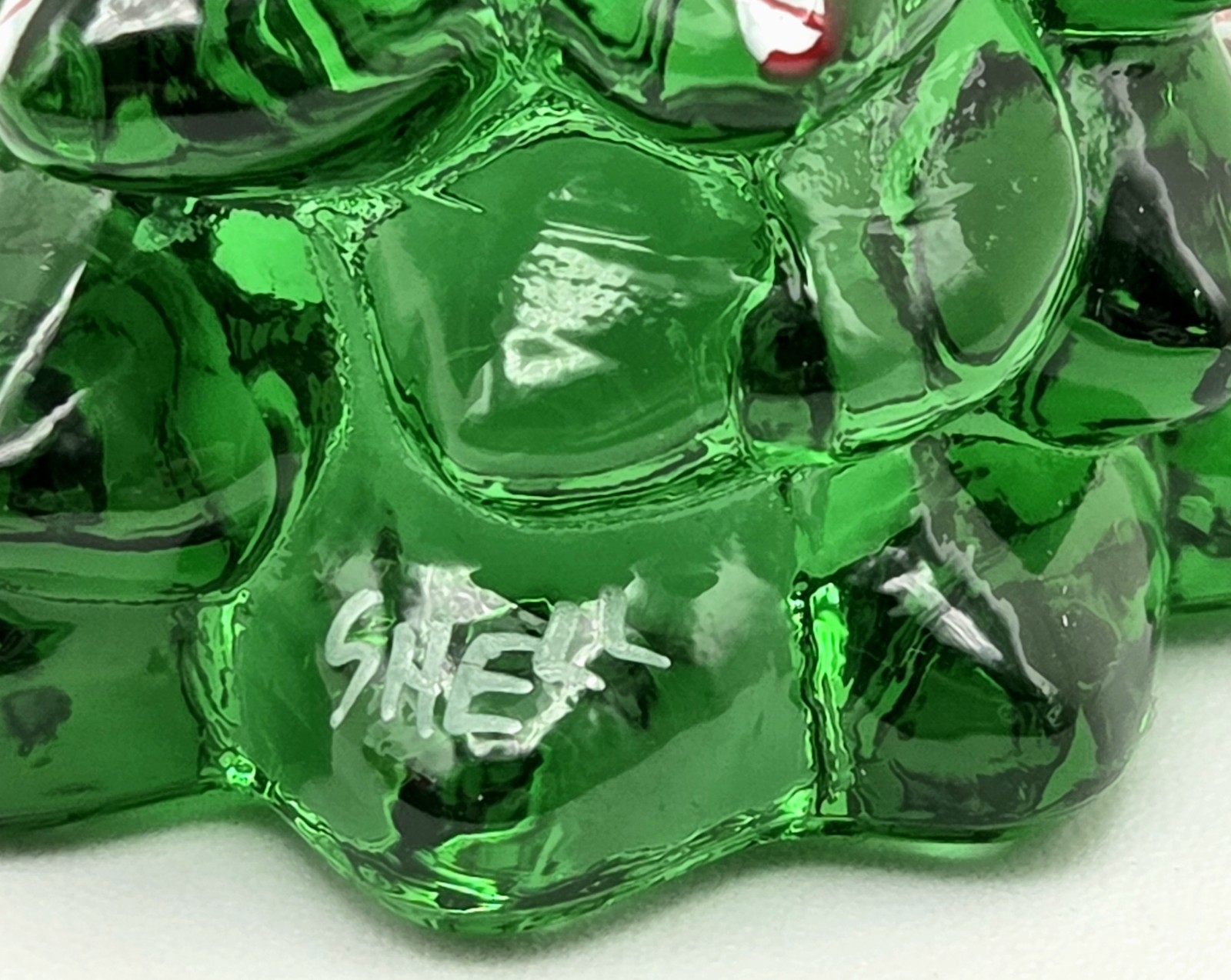 Mosser Glass Emerald Green Tree 2″ Hand Blown & Painted Candy Canes Red/White
