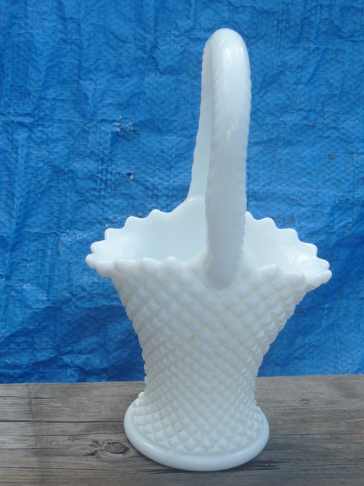 Westmoreland English Hobnail vase, white