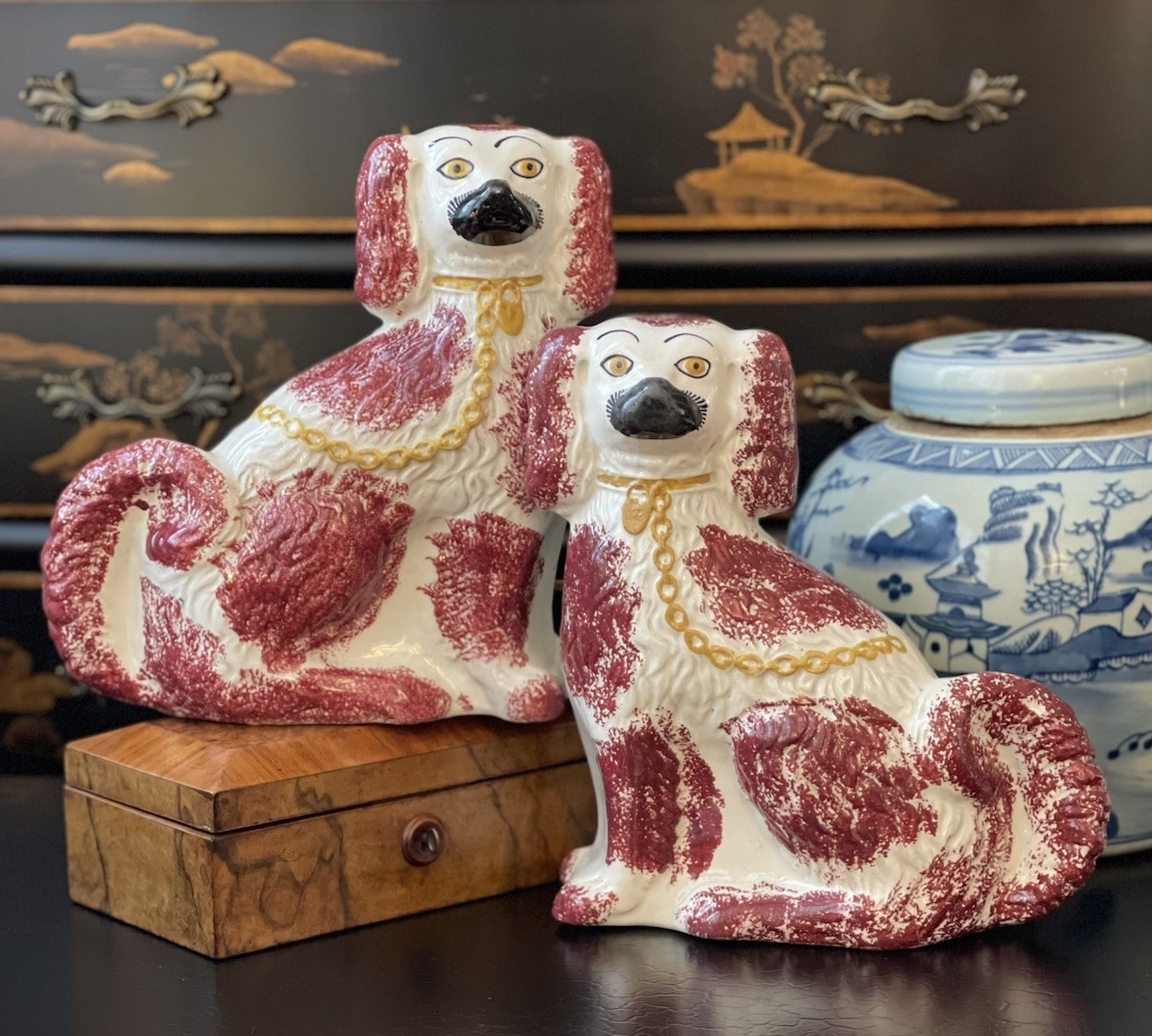 Magnificent Rare 19C English Staffordshire Spaniel Mantle Dog Pair Burgundy 9.5”