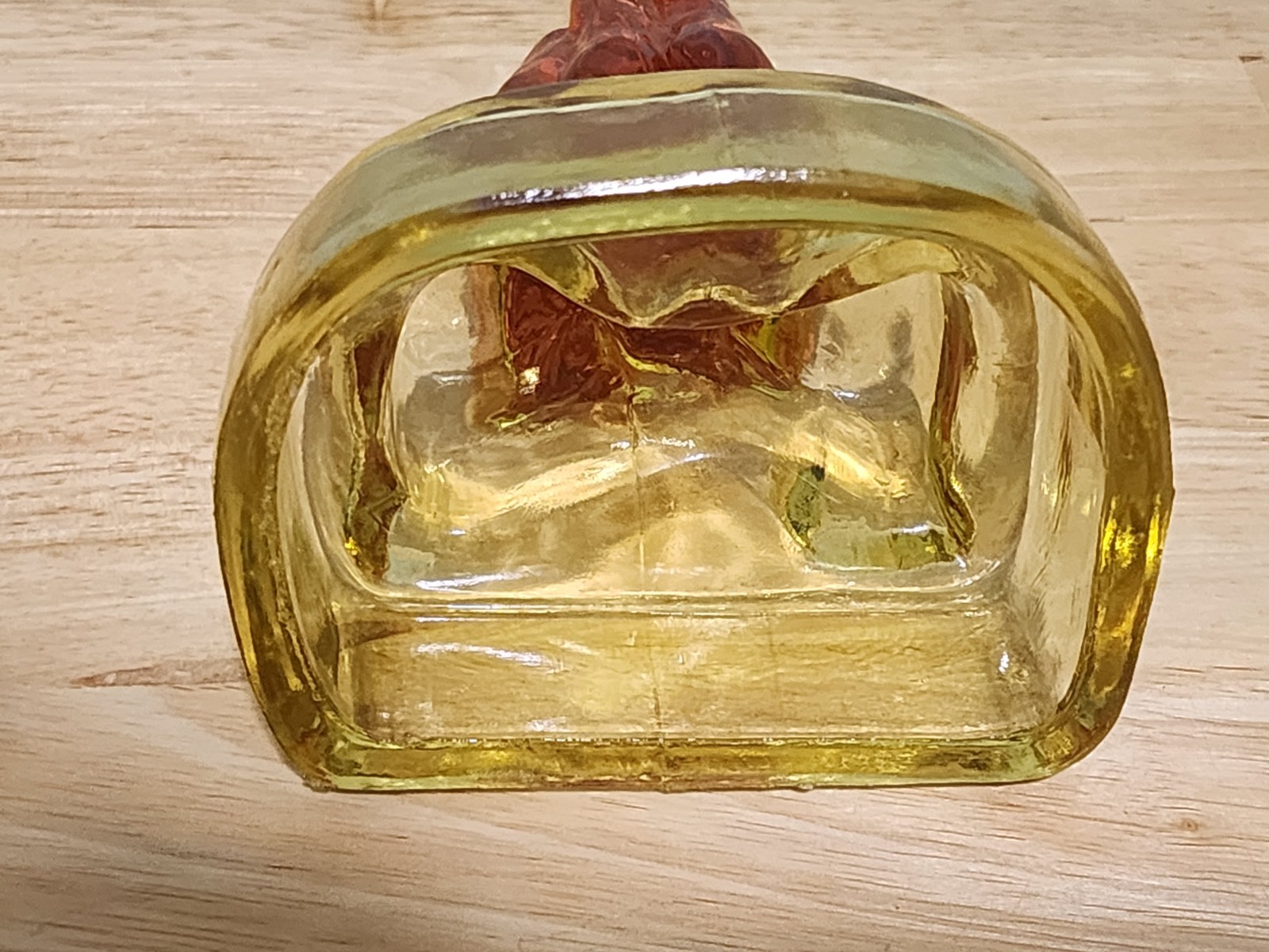 Vintage Kanawha Praying Hands Amberina Glass Paperweight 5.5″x4″x3″