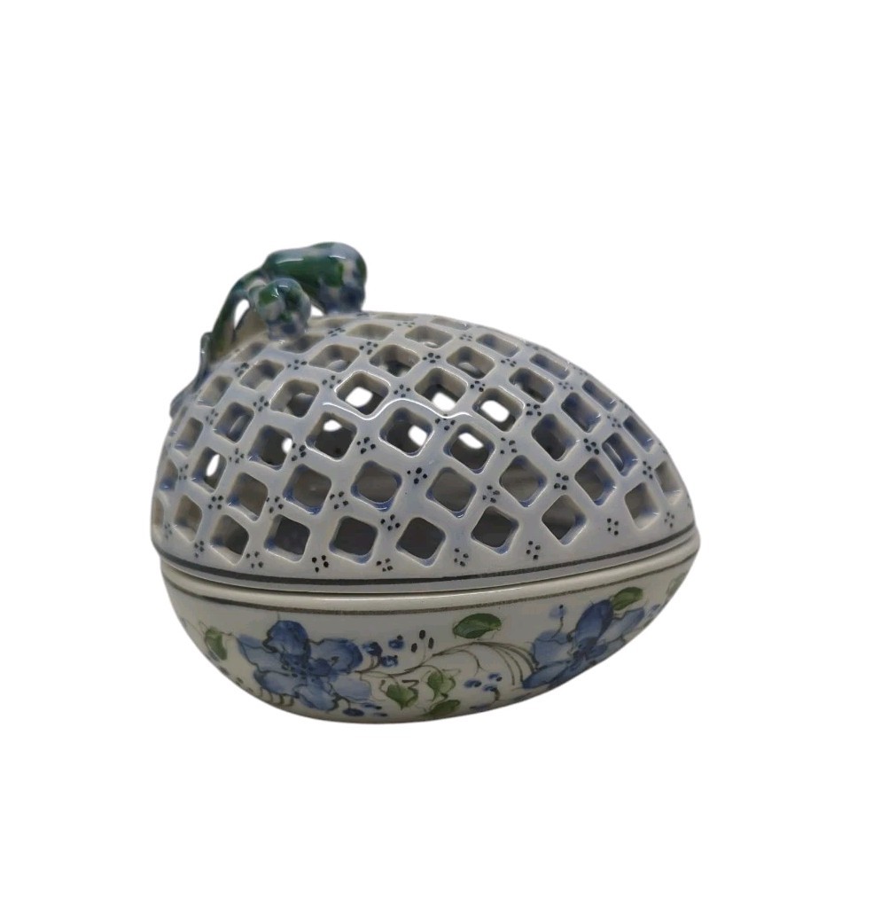 Lynn Taylor Kingston Pottery Hand Painted Ceramic Egg Shape Box Reticulated Lid