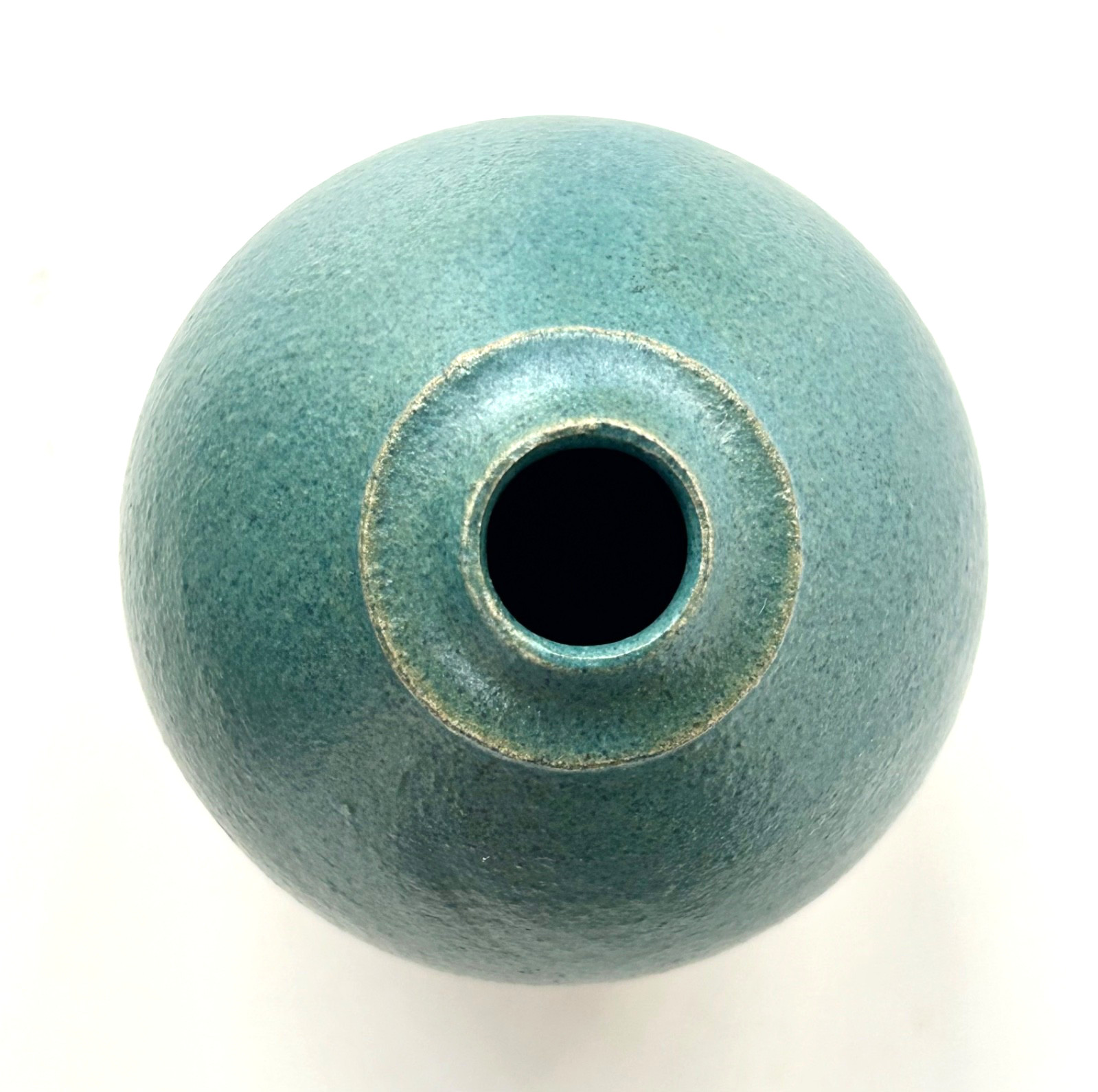 HARMONY INDIANA STUDIO ART POTTERY MINI VASE SIGNED SHARLYN 4″ x 3″ GREEN/BROWN