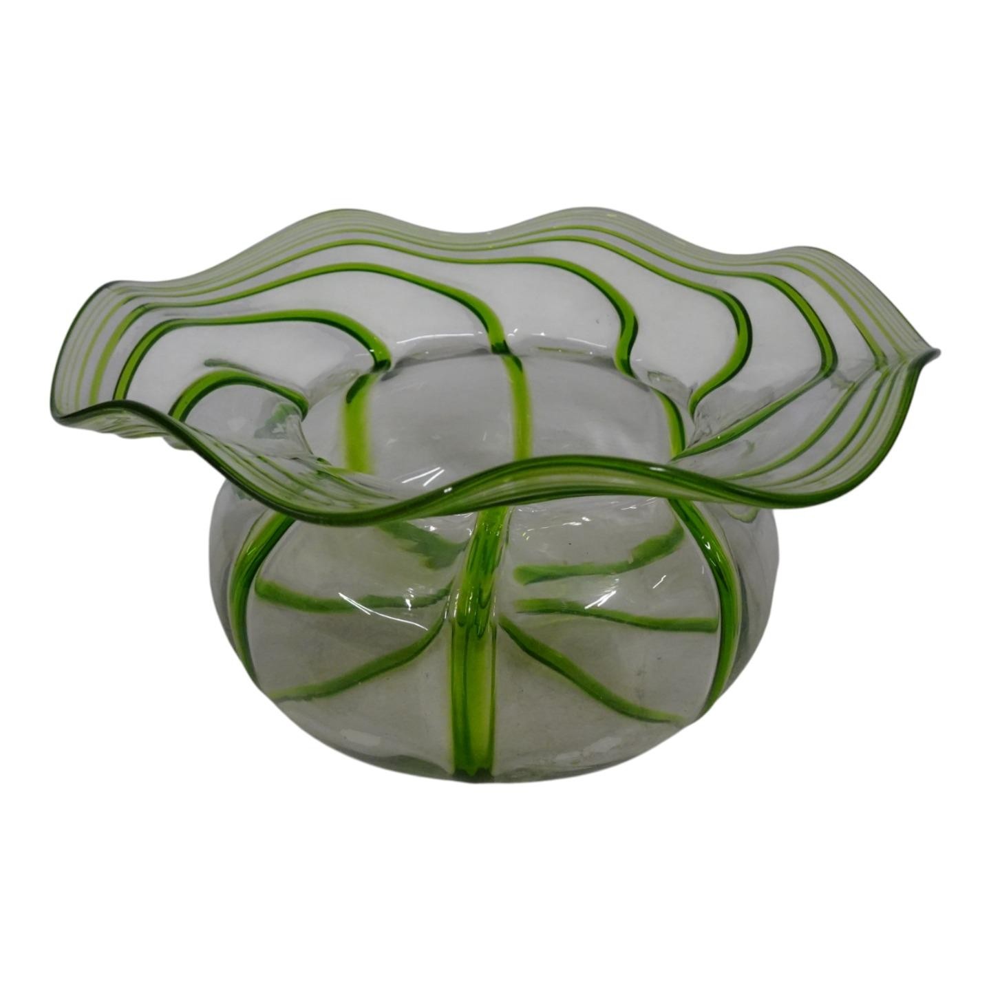 Stuart & Sons Stourbridge Hand Blown Green Trailed Art Bowl Glass Vase HT8
