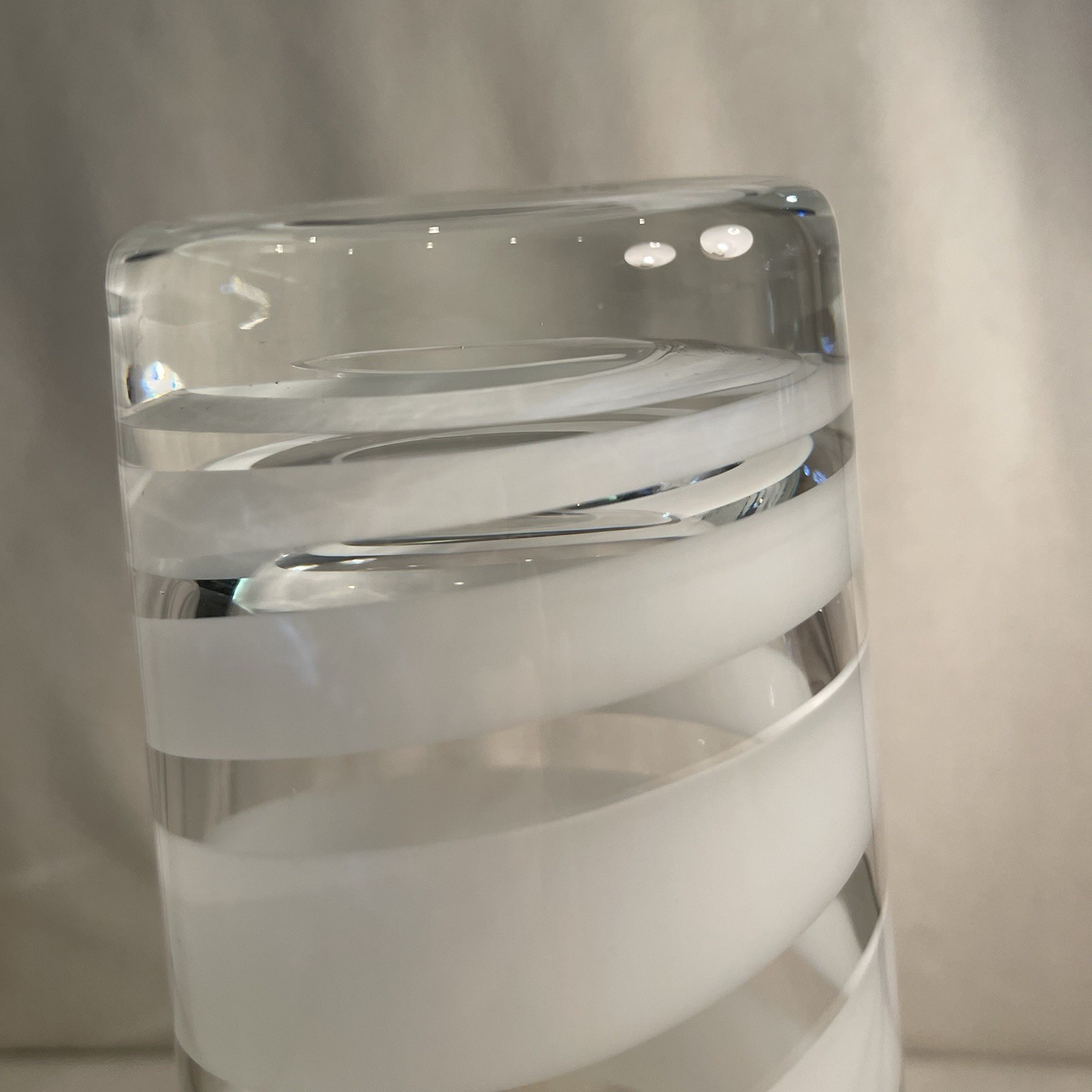 Vtg White & Clear Art Glass Vase W/ Swirl Pattern Thick Heavy Glass