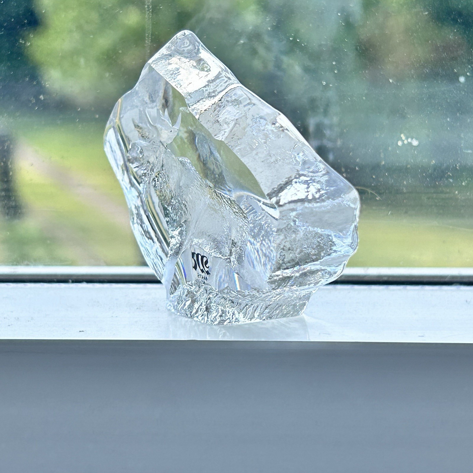 Mats Jonasson Sweden Full Lead Crystal Etched Walking Moose Paperweight Figurine