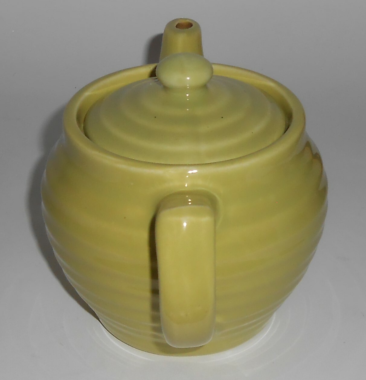 Bauer Pottery Ring Ware Chartreuse Individual Teapot VERY RARE