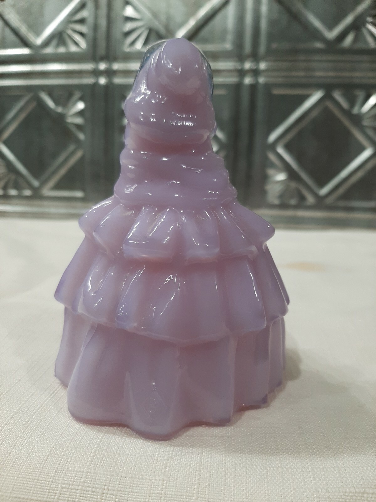 Vintage Boyd Glass “Louise” Lavender / Purple Colonial Lady Figurine