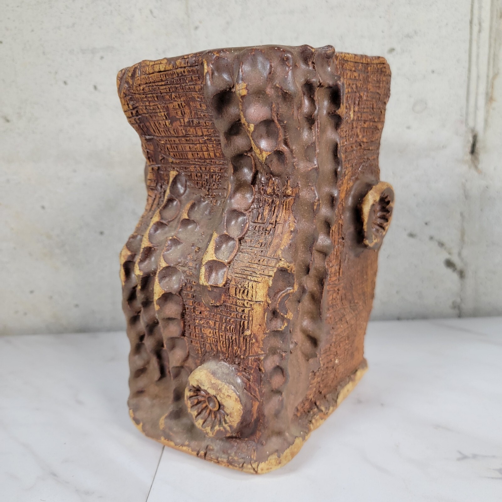 Vtg Hobbyist Handmade pottery Octopus Underwater planter pot decor heavy fish