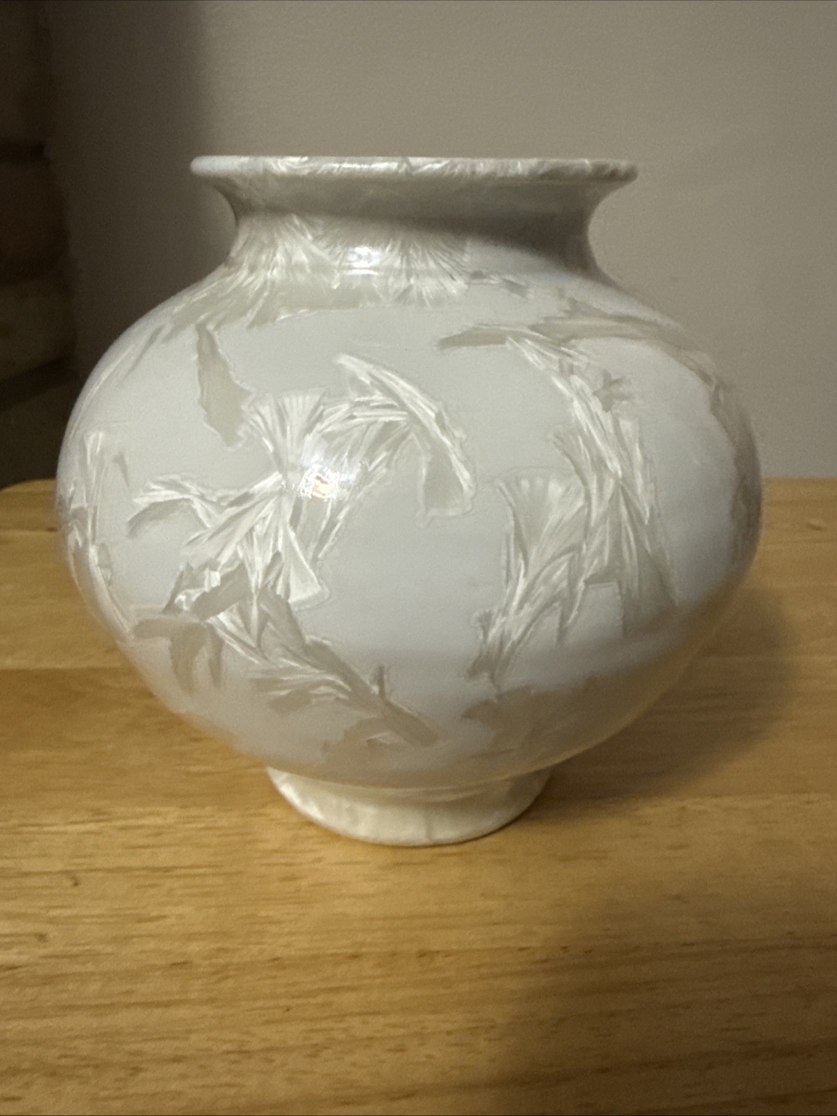 Vintage Dover Pottery Seagrove North Carolina White Crystalline Glaze Vase 1993