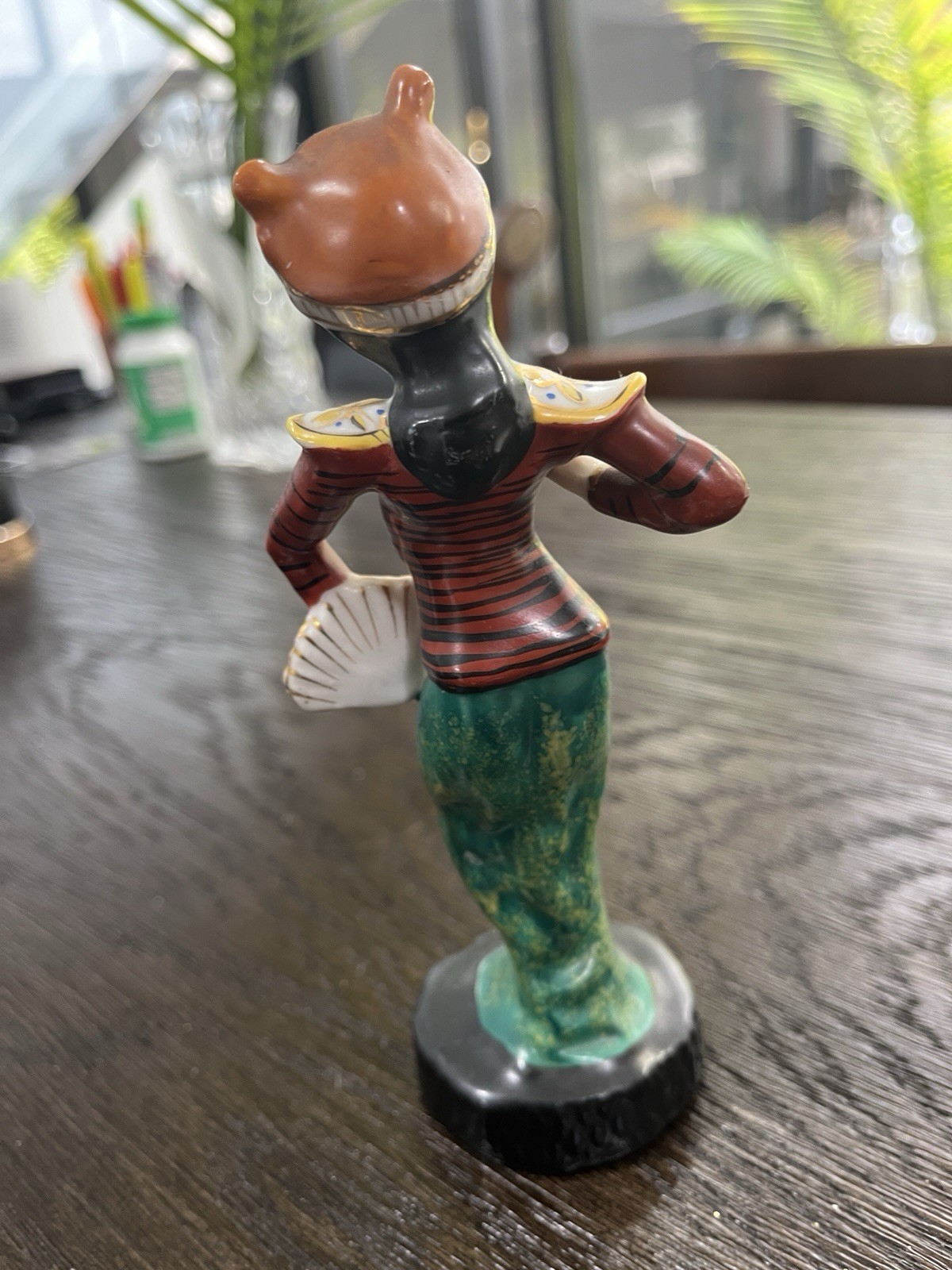 Japan Ceramic Asian Woman Figurine Hand-Painted Glossy Finish MPN 4026