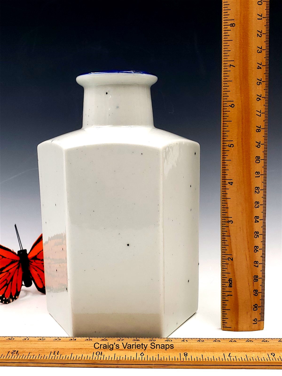 Dansk Delft Vase