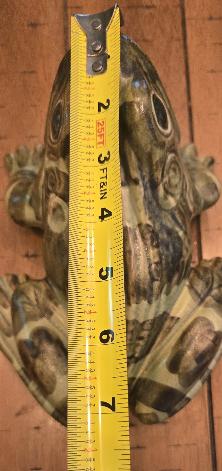 VINTAGE LARGE BRUSH McCOY POTTERY HAND PAINTED GARDEN FROG