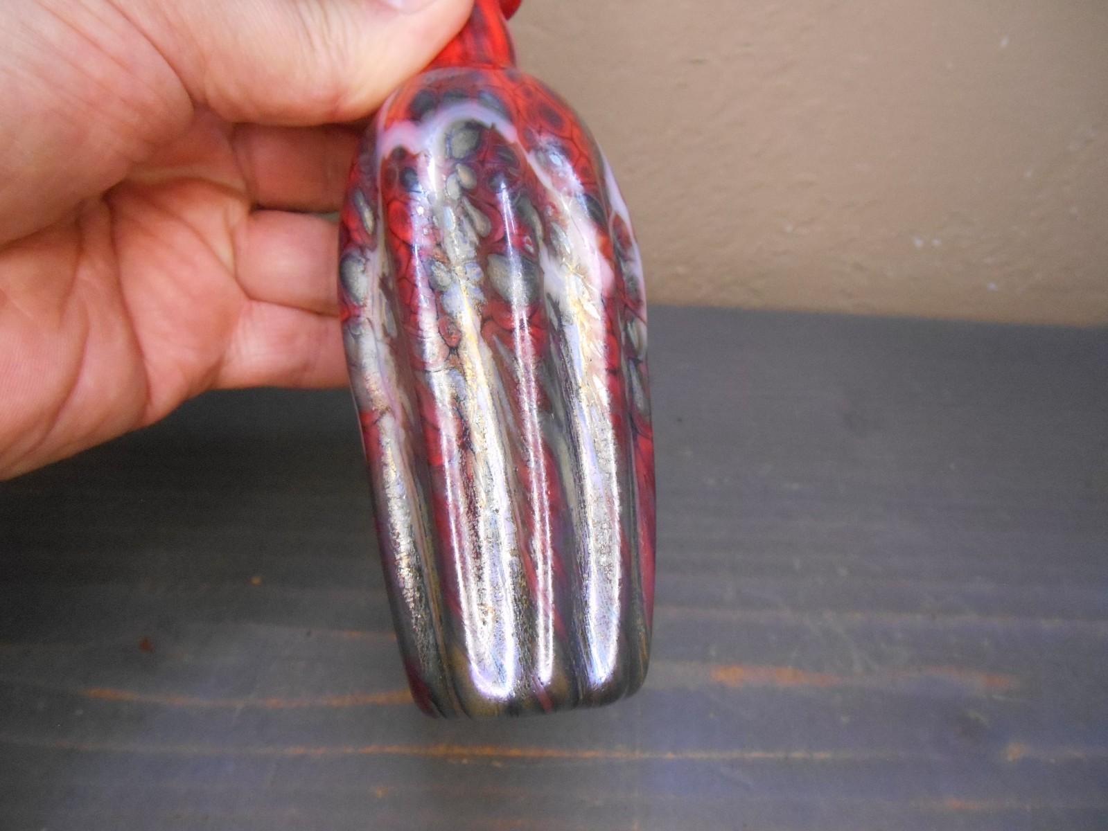 Phoenix Studios Signed Art Glass Cherry Flame Bud Vase 2001 5 1/2″ Tall
