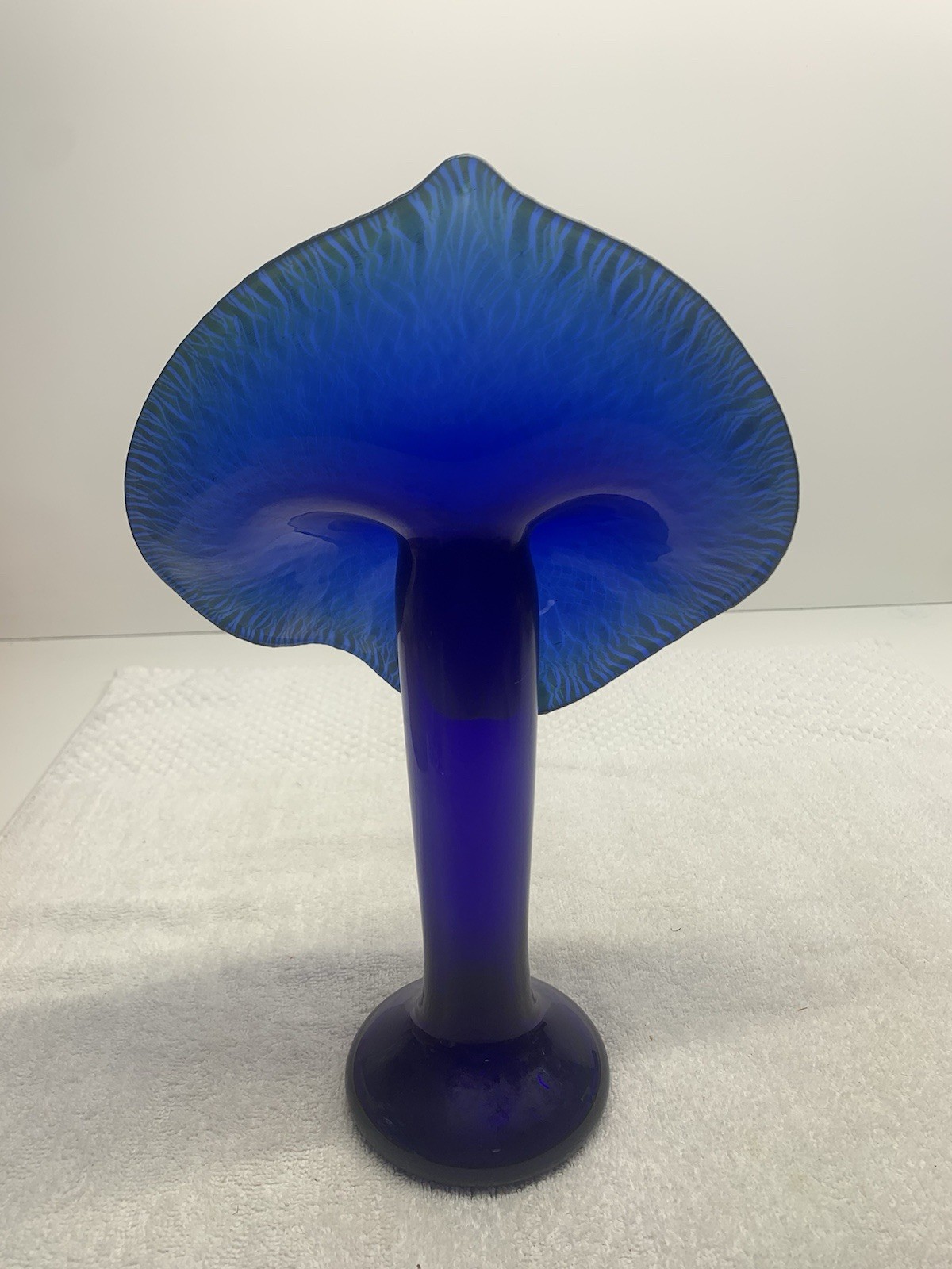 Art Glass Vase Jack In The Pulpit Blue Iridescent Signed Zellique studio Floral