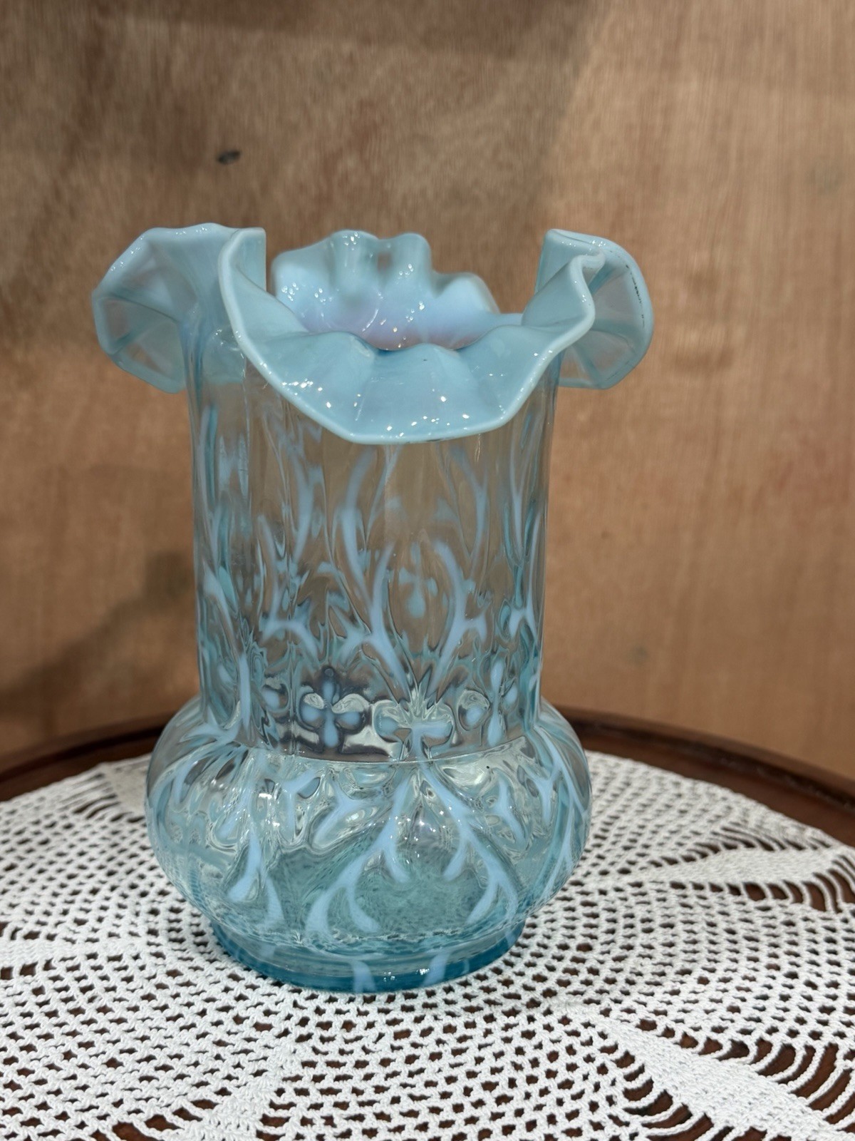 ANTIQUE VICTORIAN NORTHWOOD BLUE OPALESCENT SPANISH LACE CELERY VASE LATE 1800S