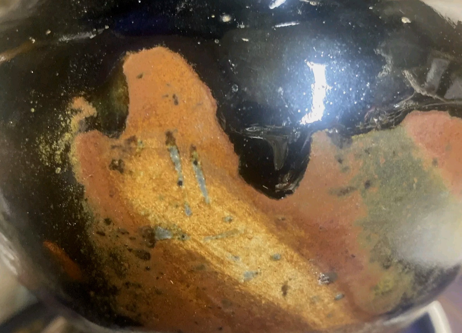TRUE VINTAGE 75’ STUDIO ART POTTERY Black Drip Glaze Over Browns Signed Marriott