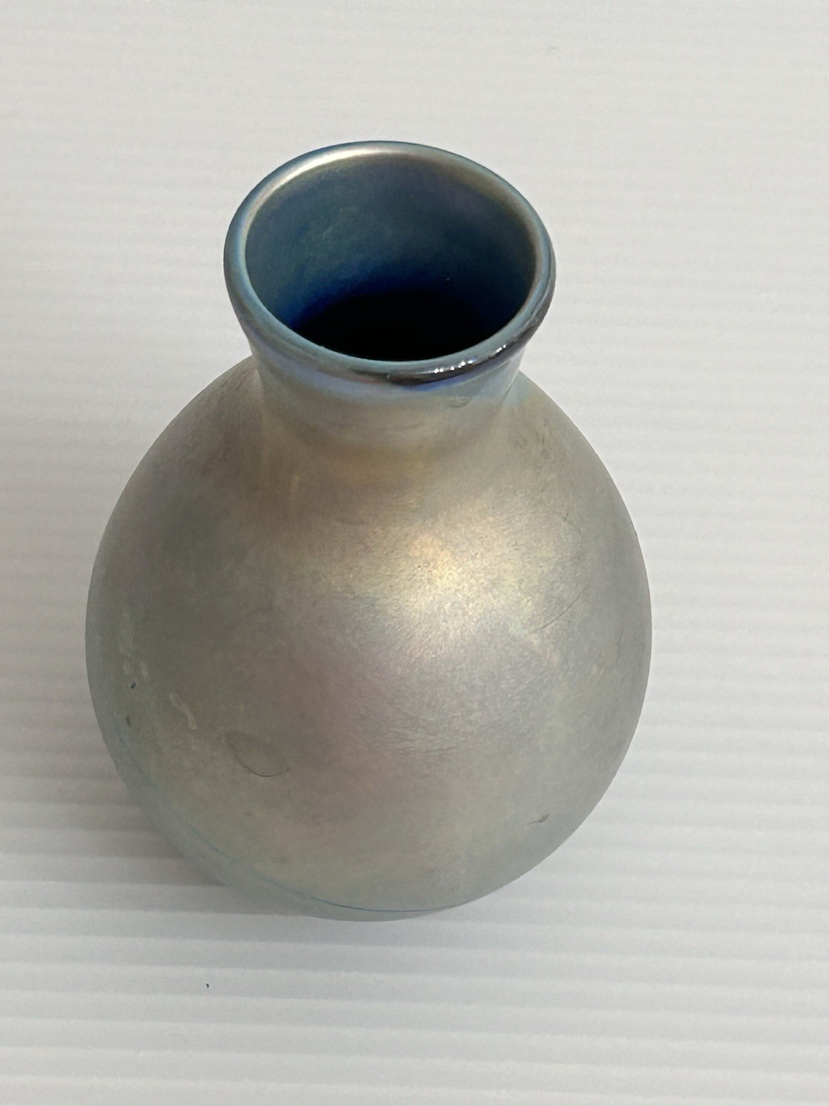 Lotton 1975 Small Blue Gold Iridescent Art Glass Vase signed *READ*
