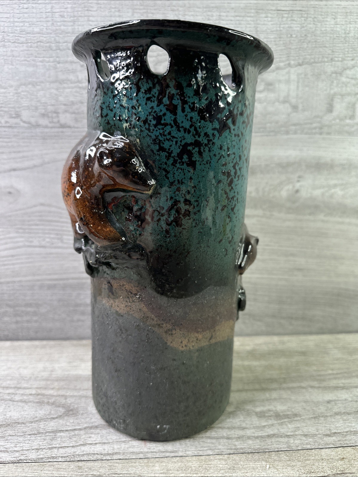 Studio Pottery Gilmore 9.75″ Tall Vase Home Decor Bears Deep Blues Browns Glazed