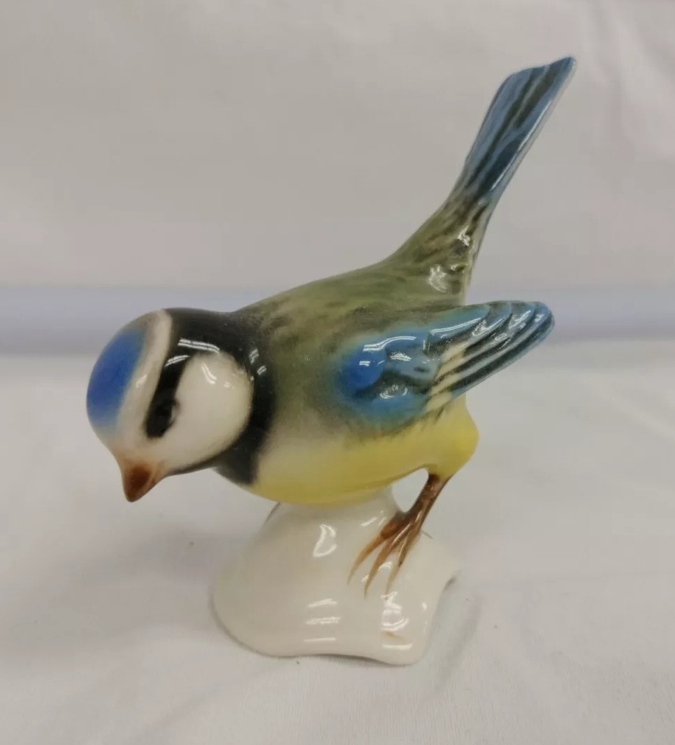 Vintage Goebel Bird Figurine Blue Tit CV 34 – TMK 5 – Matte Finish – 3.25 Inches