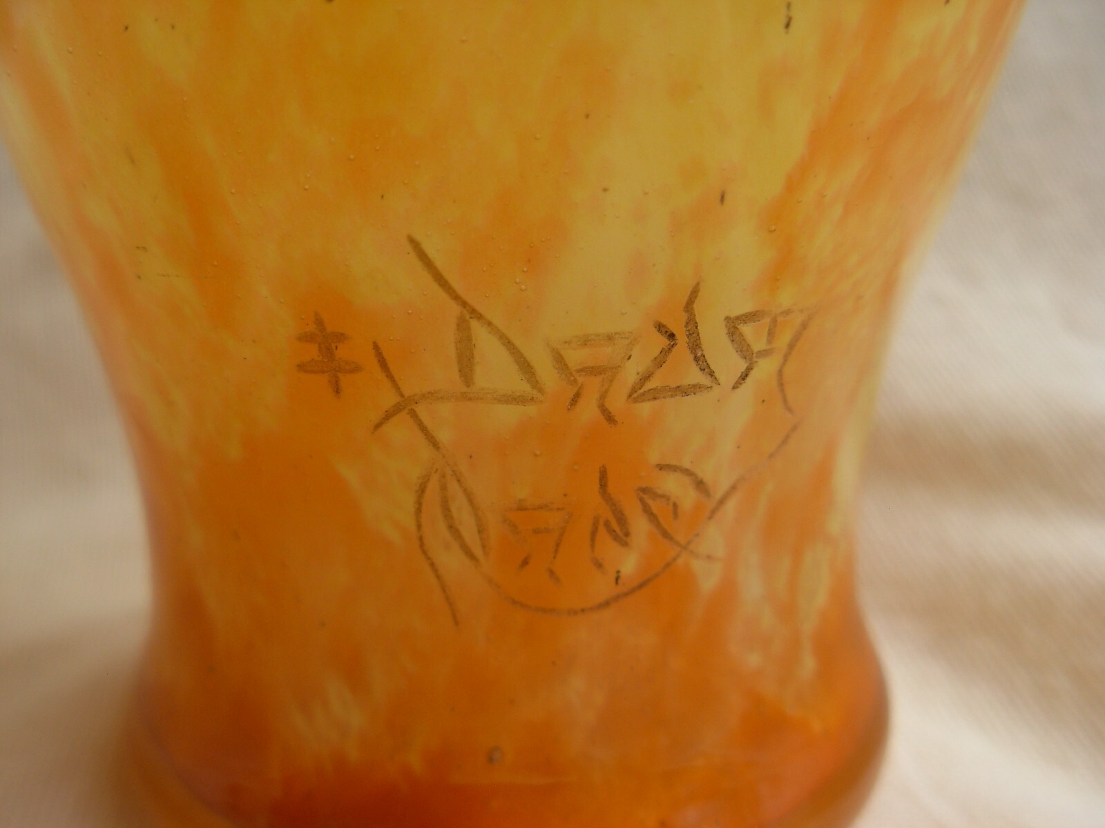 DAUM NANCY,CRYSTAL VASE,SIGNED,LORRAINE CROSS.