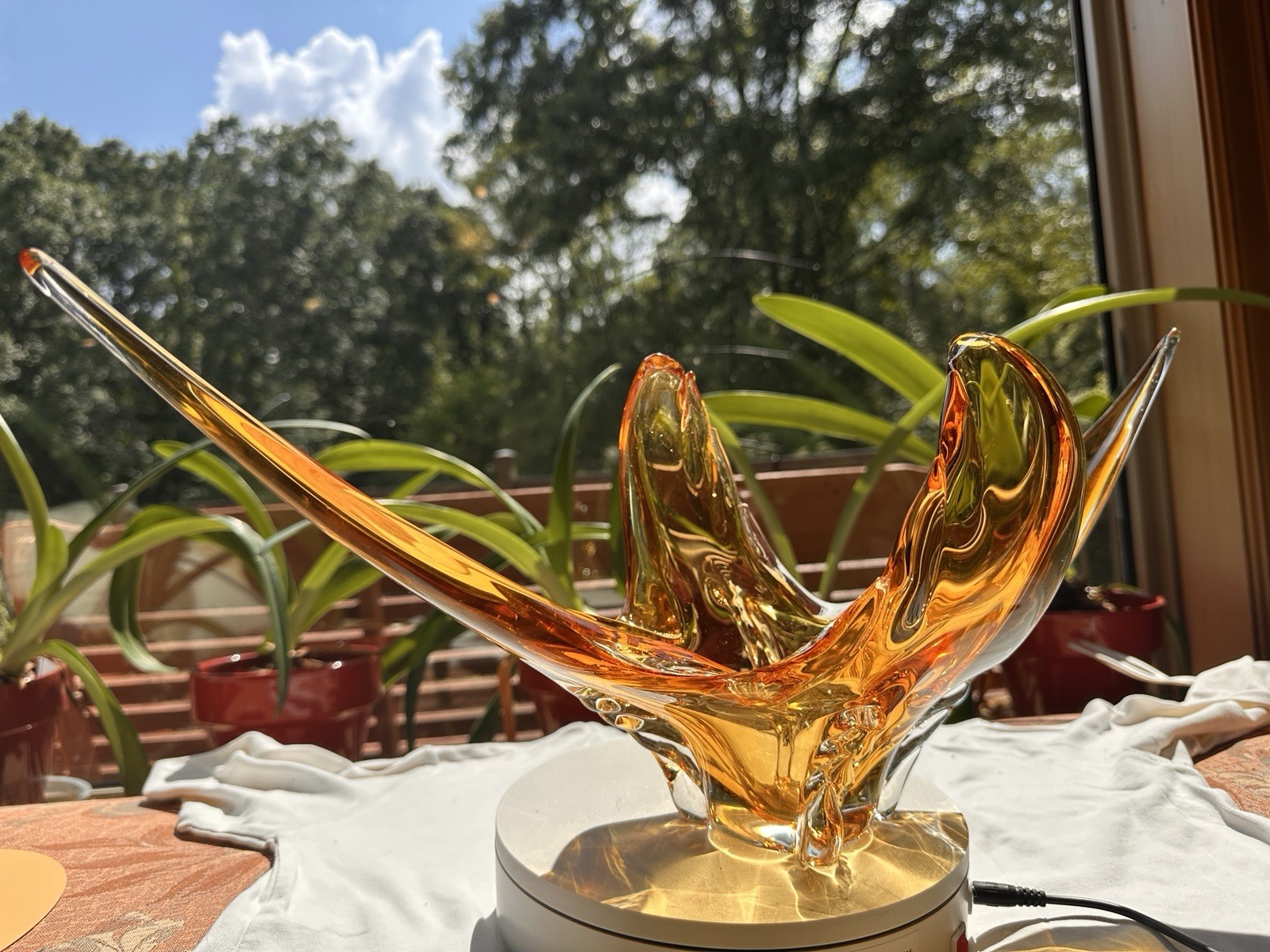 Chalet w lost stick on tag, Amber & Clear Art Glass Centerpiece, Glossy